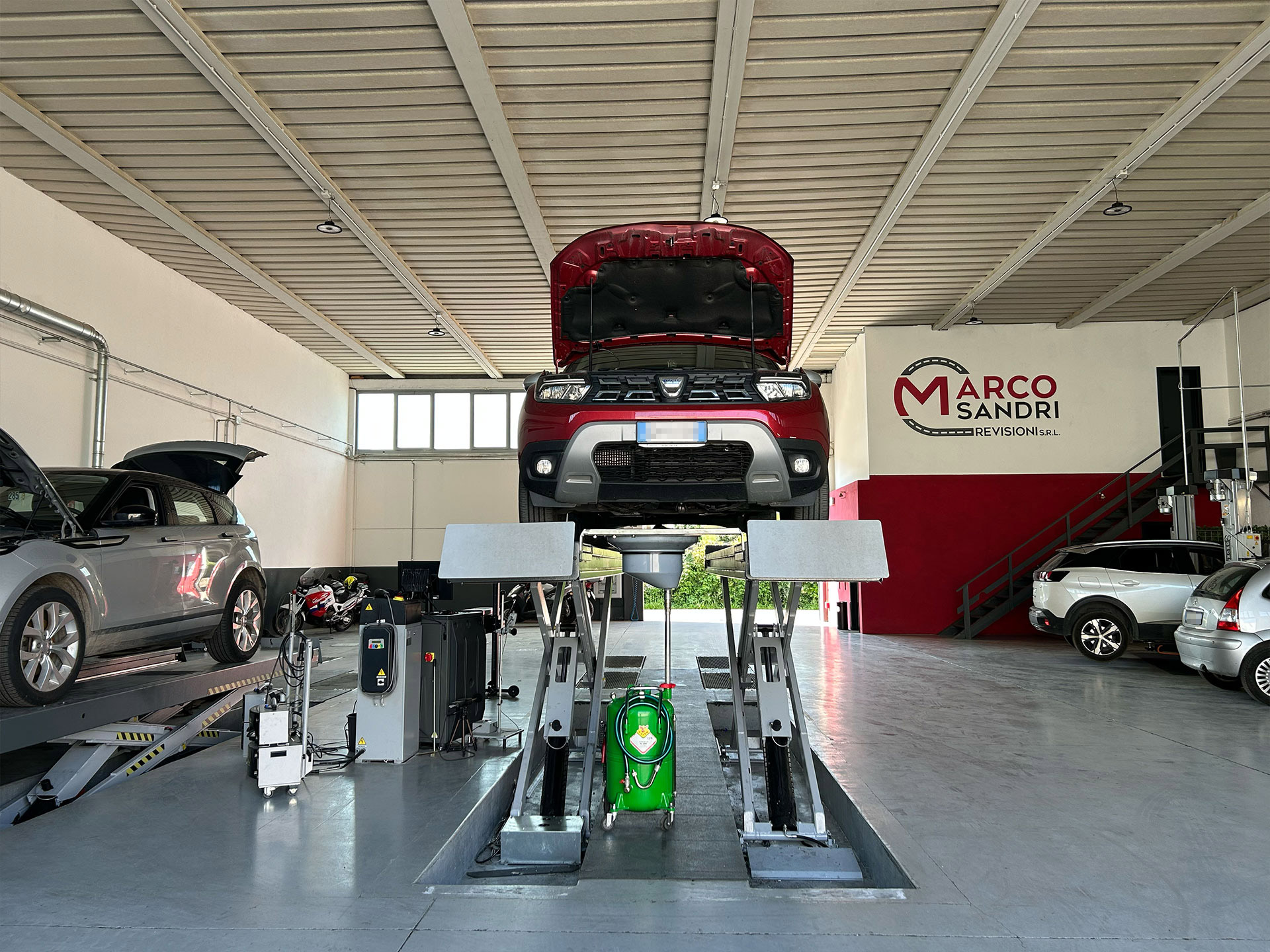 auto_sopra_ponte_officina